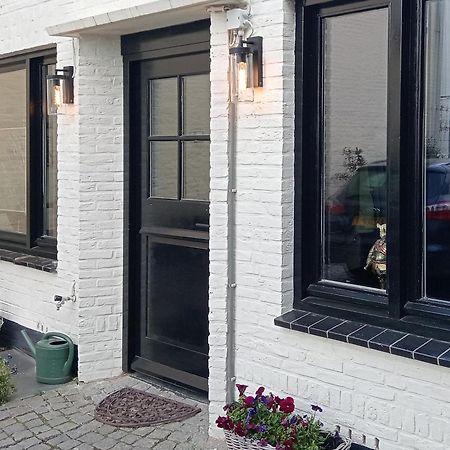 Bnb Het Geluk Van Limburg Mechelen Buitenkant foto