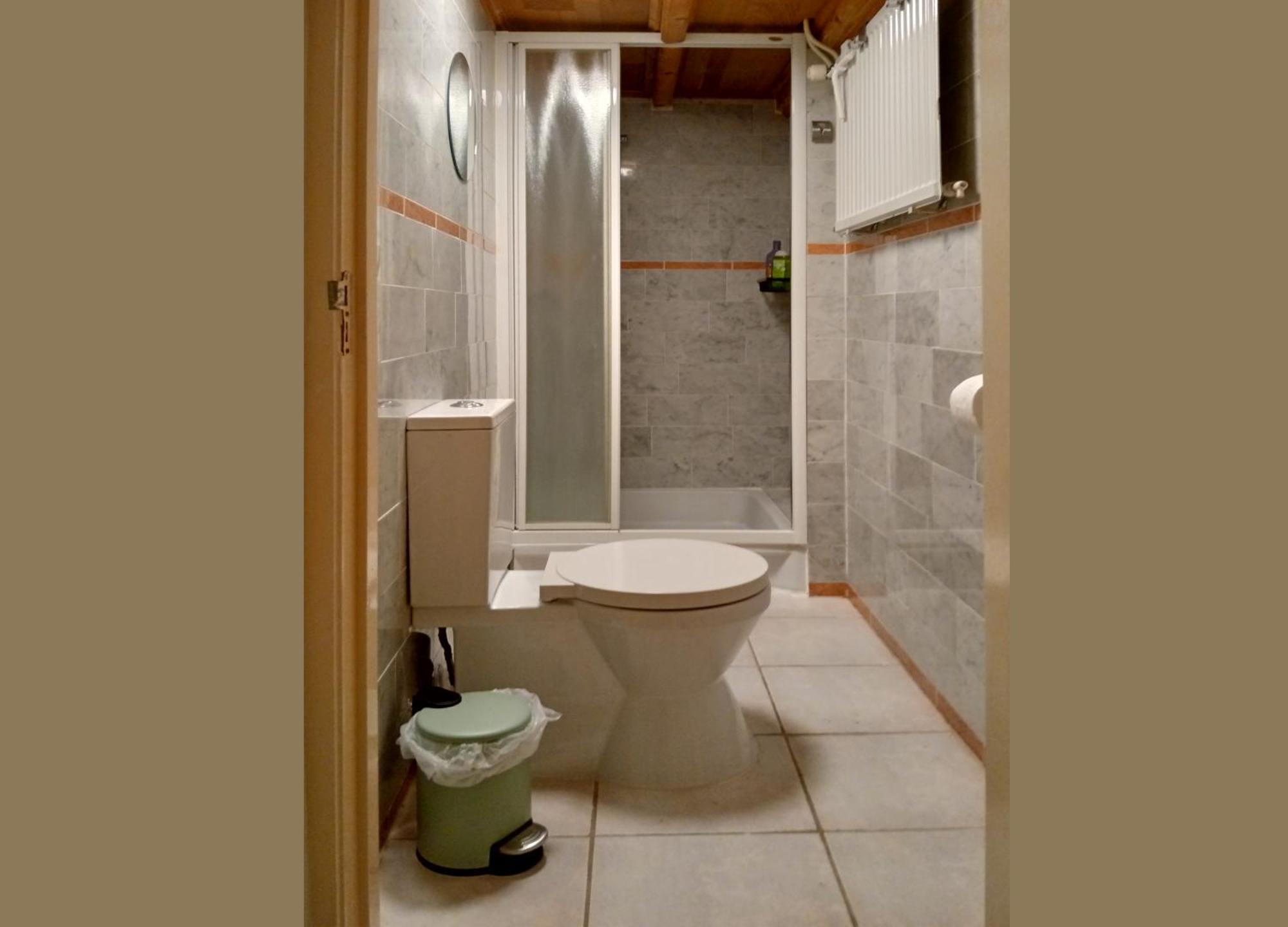 Bnb Het Geluk Van Limburg Mechelen Kamer foto