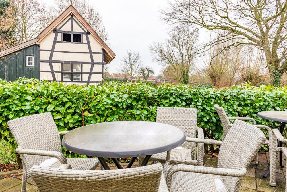 Bnb Het Geluk Van Limburg Mechelen Buitenkant foto