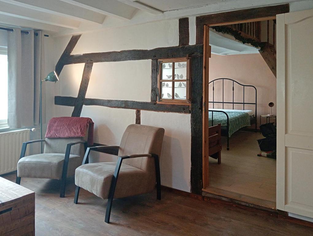 Bnb Het Geluk Van Limburg Mechelen Kamer foto