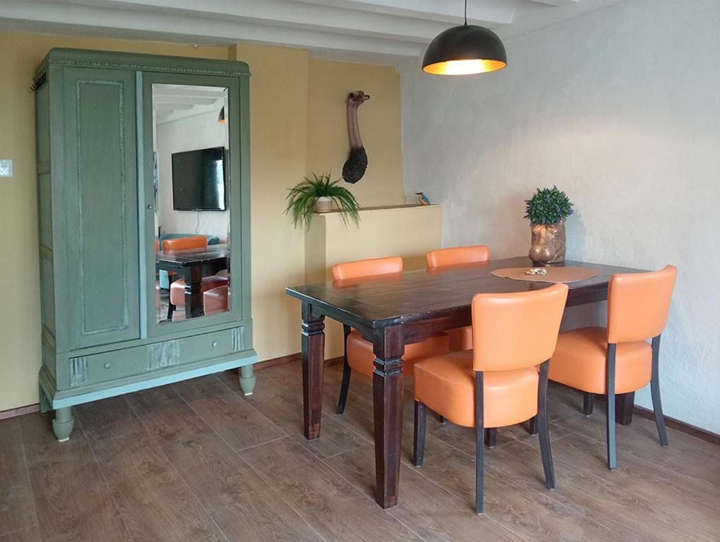 Bnb Het Geluk Van Limburg Mechelen Buitenkant foto